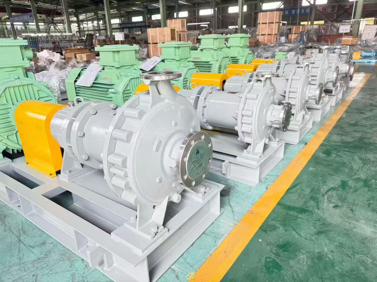 Analyse et mesures des défaillances des paliers lisses des pompes centrifuges multicellulaires